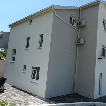 Apartmani Tolj Makarska Bagian luar foto