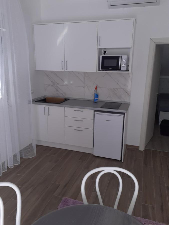 Apartmani Tolj Makarska Bagian luar foto