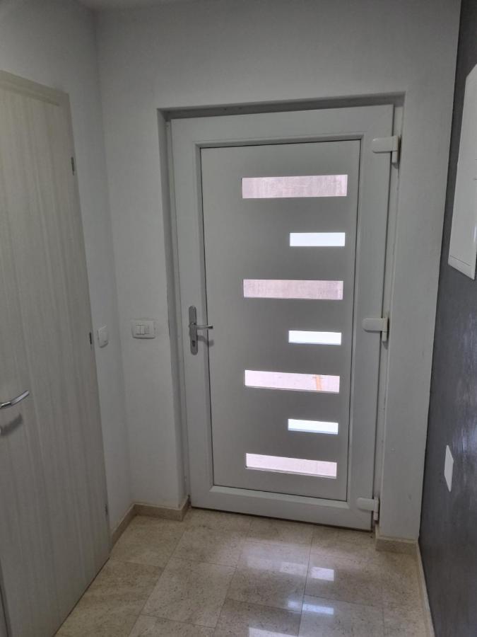 Apartmani Tolj Makarska Bagian luar foto