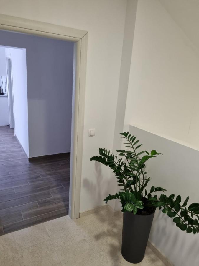 Apartmani Tolj Makarska Bagian luar foto