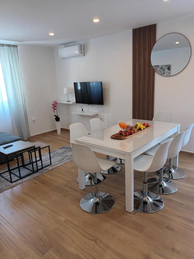 Apartmani Tolj Makarska Bagian luar foto
