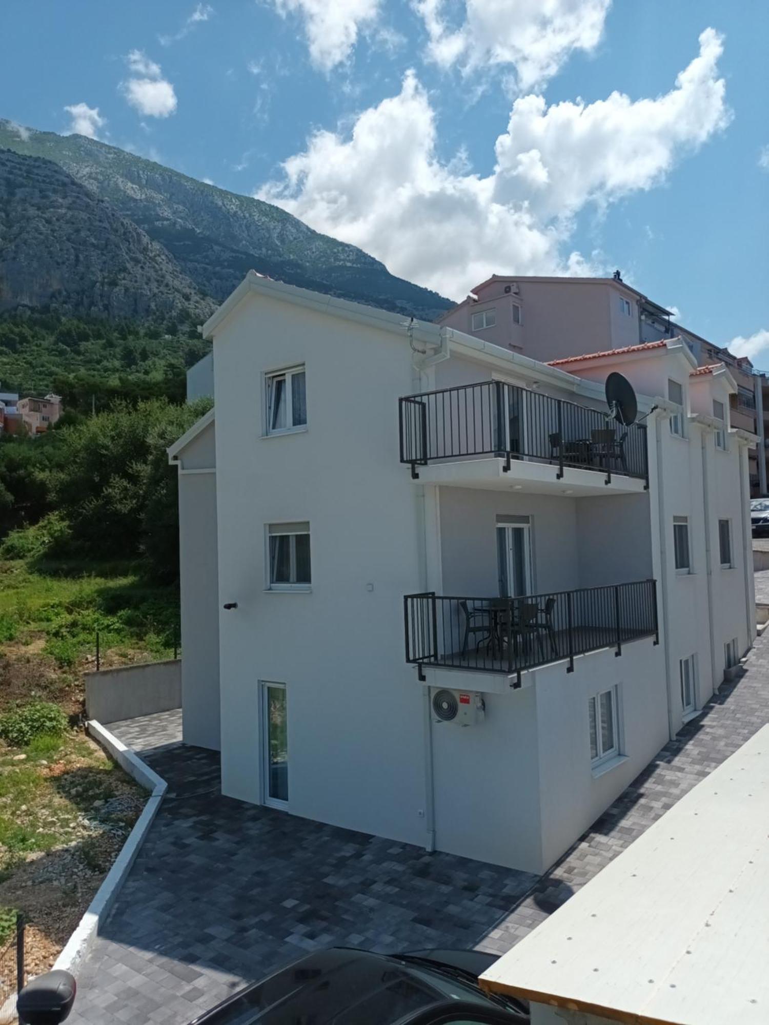 Apartmani Tolj Makarska Bagian luar foto