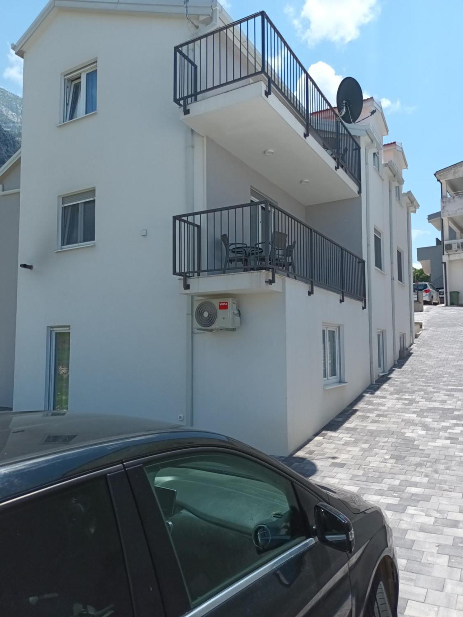 Apartmani Tolj Makarska Bagian luar foto